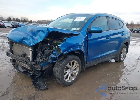 2021 Hyundai Tucson Value z USA, uszkodzony, nr VIN KM8J3CA48MU294238